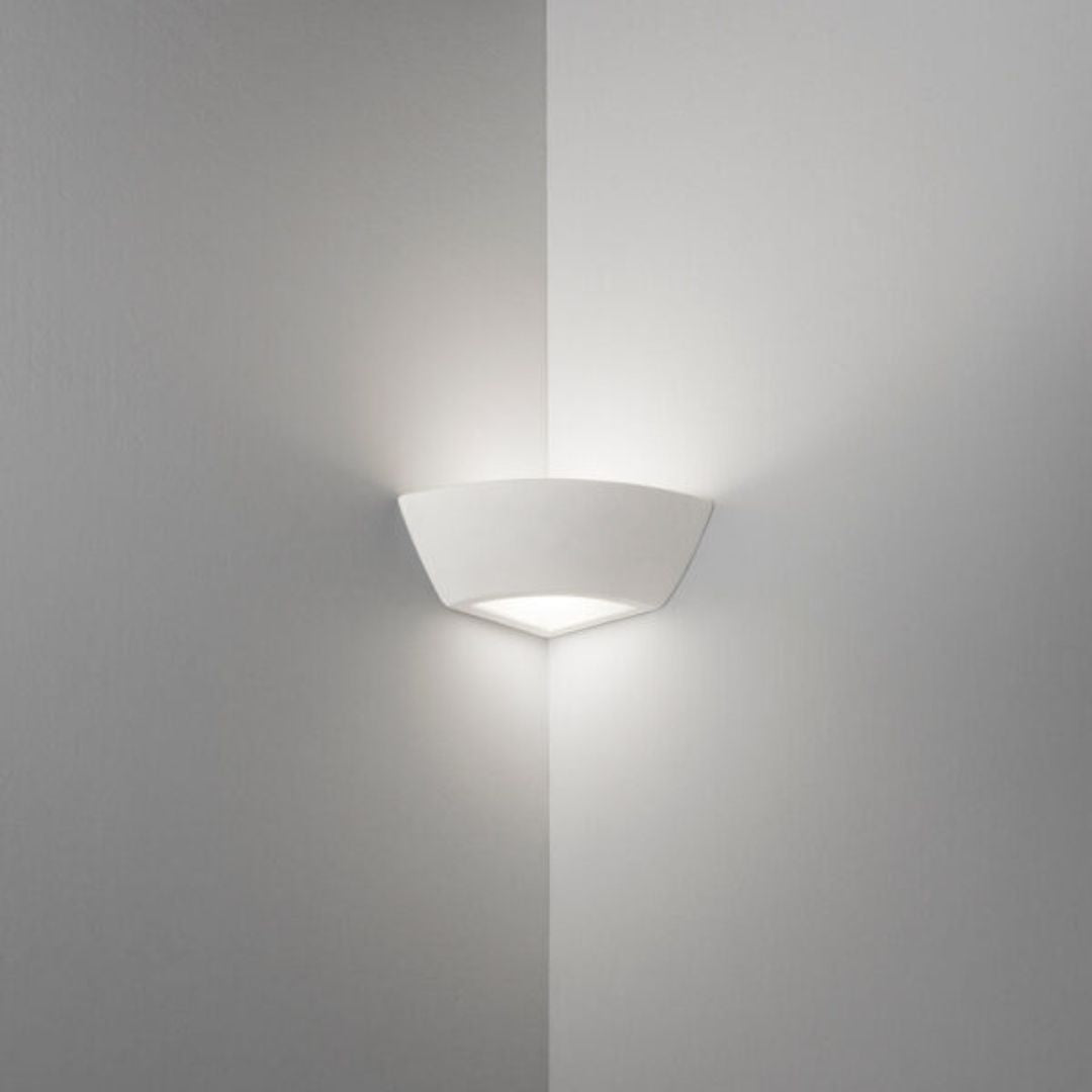 Applique angolare in ceramica pitturabile 1XE27 art 609