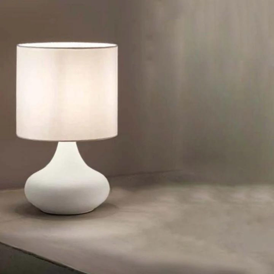 Lume in metallo con paralume in tessuto 1xE27 bianco o tortora art PAUL 6504