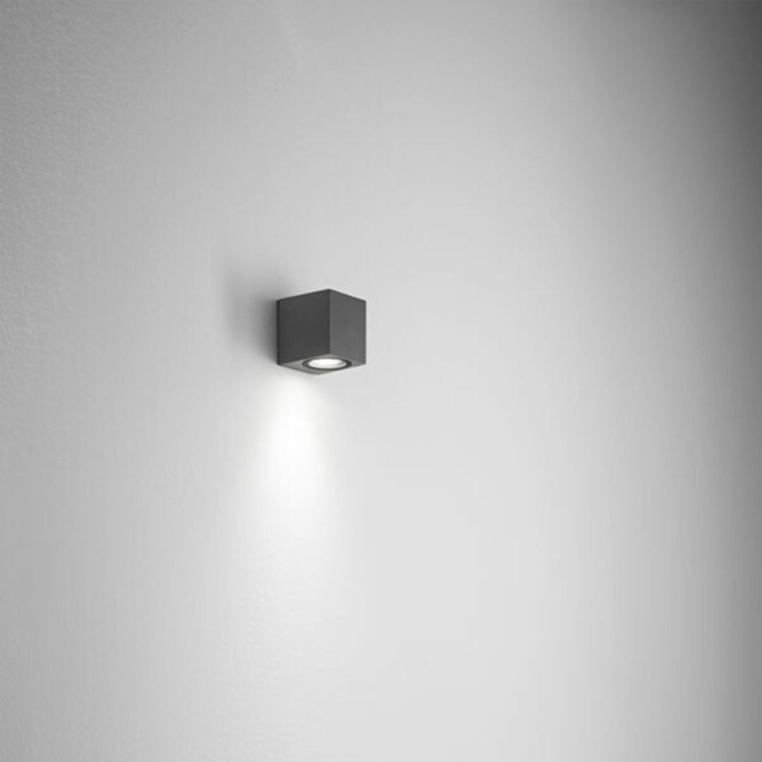 Applique da esterno monoemissione squadrato in alluminio 1xGU10 bianco o antracite cod.538-539