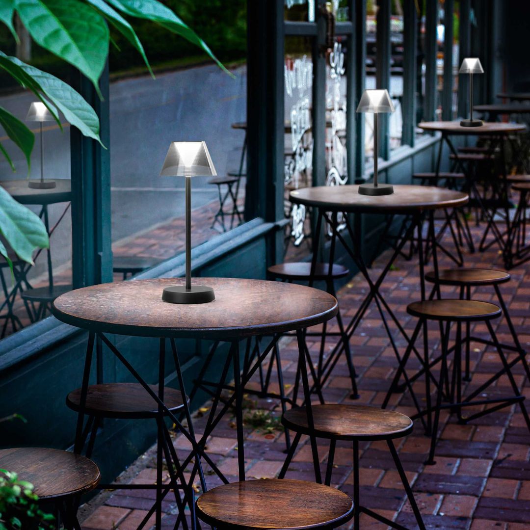 Lampada ricaricabile led art LOLITA