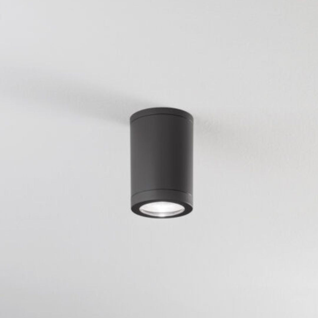 Plafoniera cilindro in plastica in ABS bianco o nero IP54 1xGU10 art 318-319