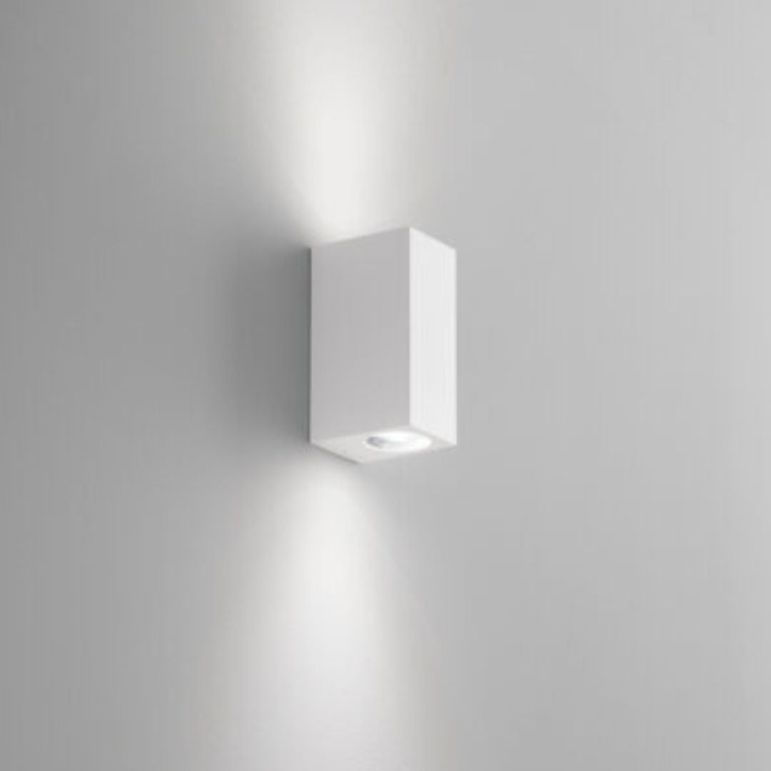 Applique da esterno biemissione 2xGU10 in 2 colori bianco o antracite cod. 310-311