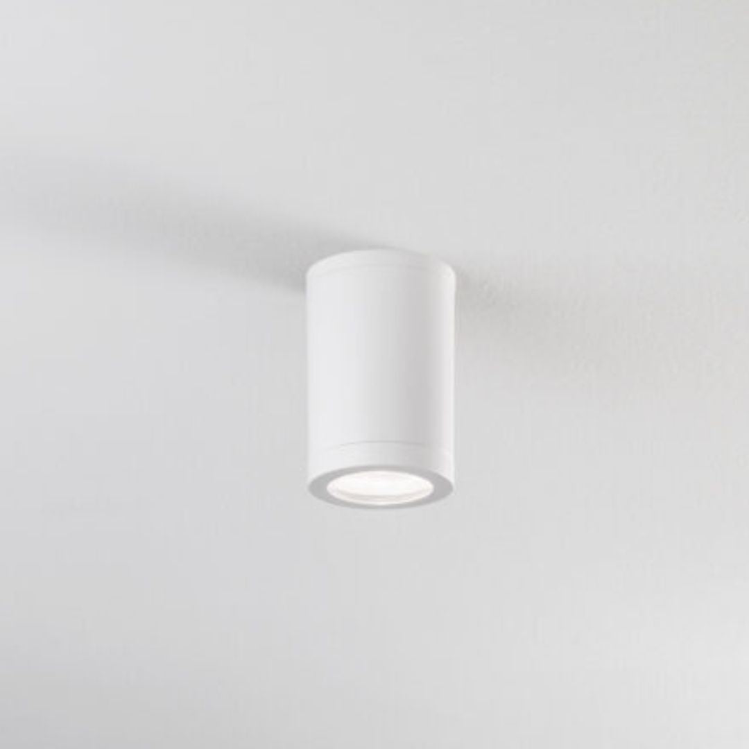 Plafoniera cilindro in plastica in ABS bianco o nero IP54 1xGU10 art 318-319