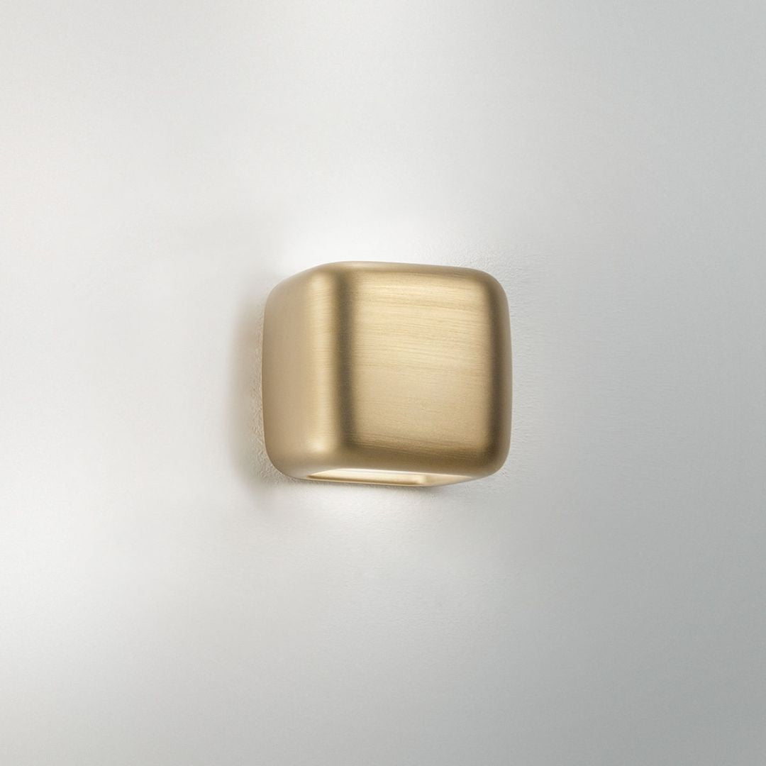 Applique cubo stondato 2 lampadine led GX53 in 4 finiture art BABOL