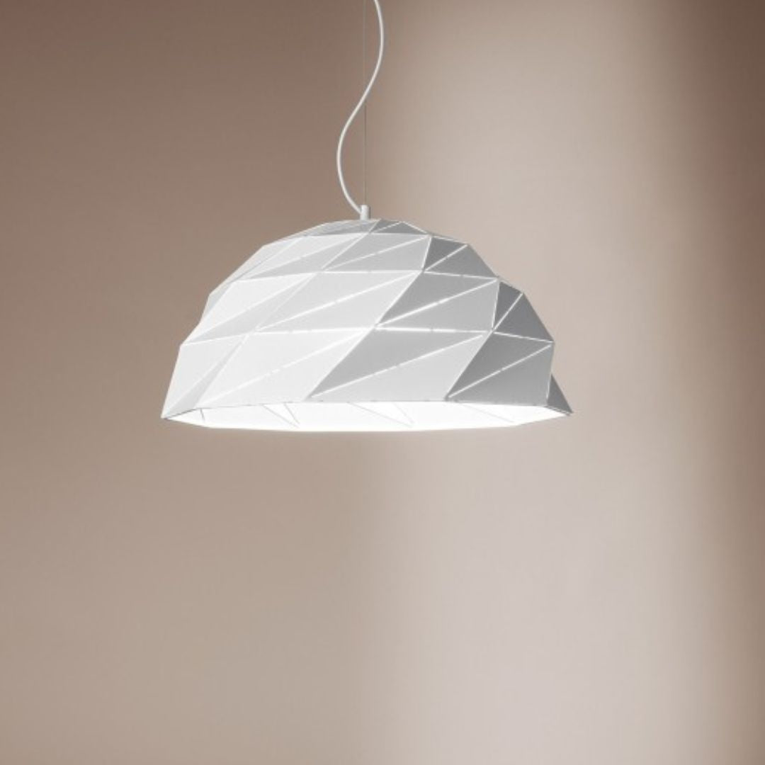 Sospensione cupola moderna da cucina in metallo con tagli laser 3 luci E27 bianco o nero TILT 6624