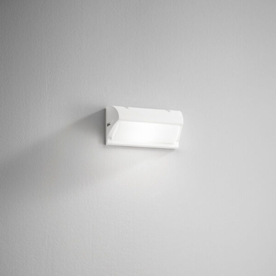 Applique da esterno in alluminio luce diffusa 1xE27 bianco o antracite cod.536-537