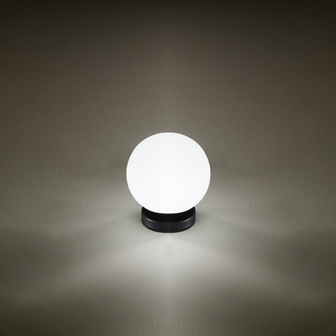 Lume da comodino con sfera in vetro Ø15 1xE14 art MAGA 8068