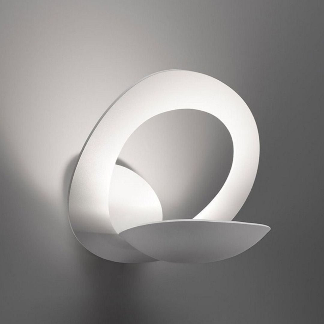 PIRCE MICRO LED WALL