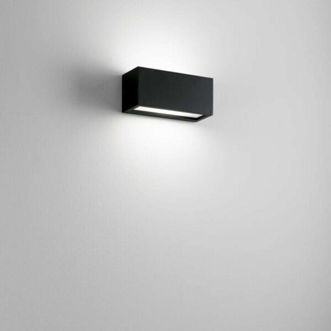 Applique da esterno rettangolare biemissione 1xE27 in 4 colori cod.533-534-535-529