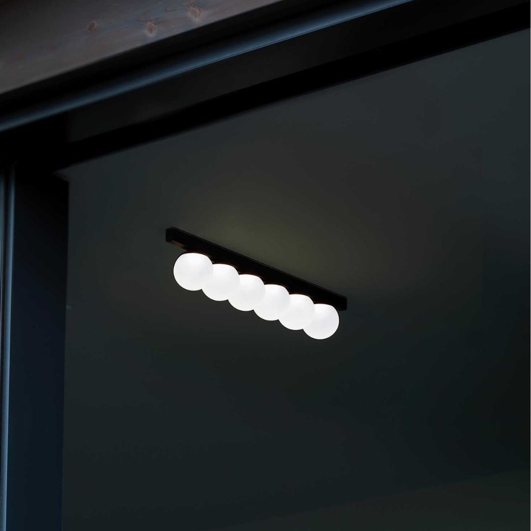 Plafoniera in metallo con sfere in vetro art Ping Pong PL4