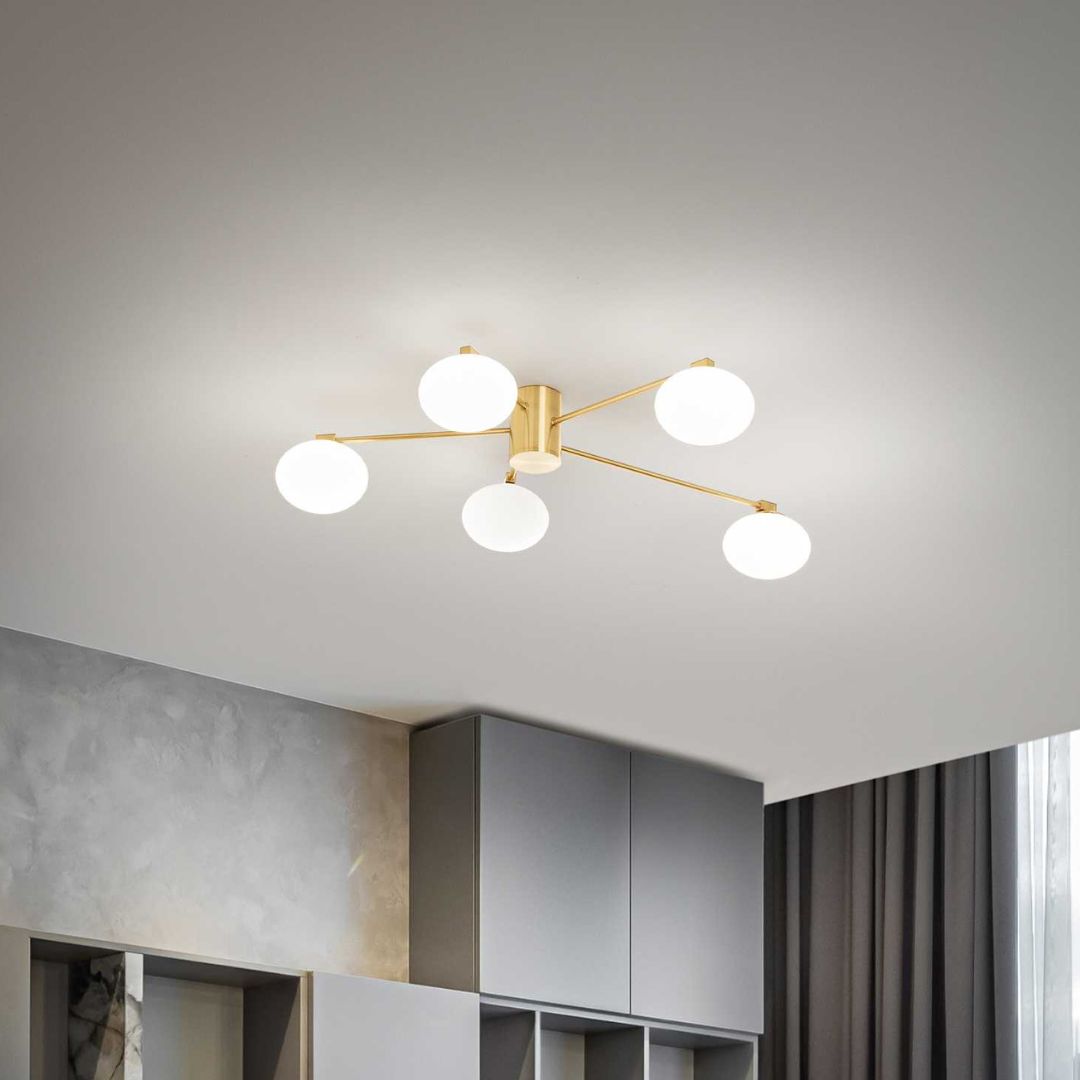 Plafoniera da Soffitto Hermes a 5 luci Ø90 cm - Metallo Placcato & Vetro Bianco Acidato, Bianco/Ottone Satinato