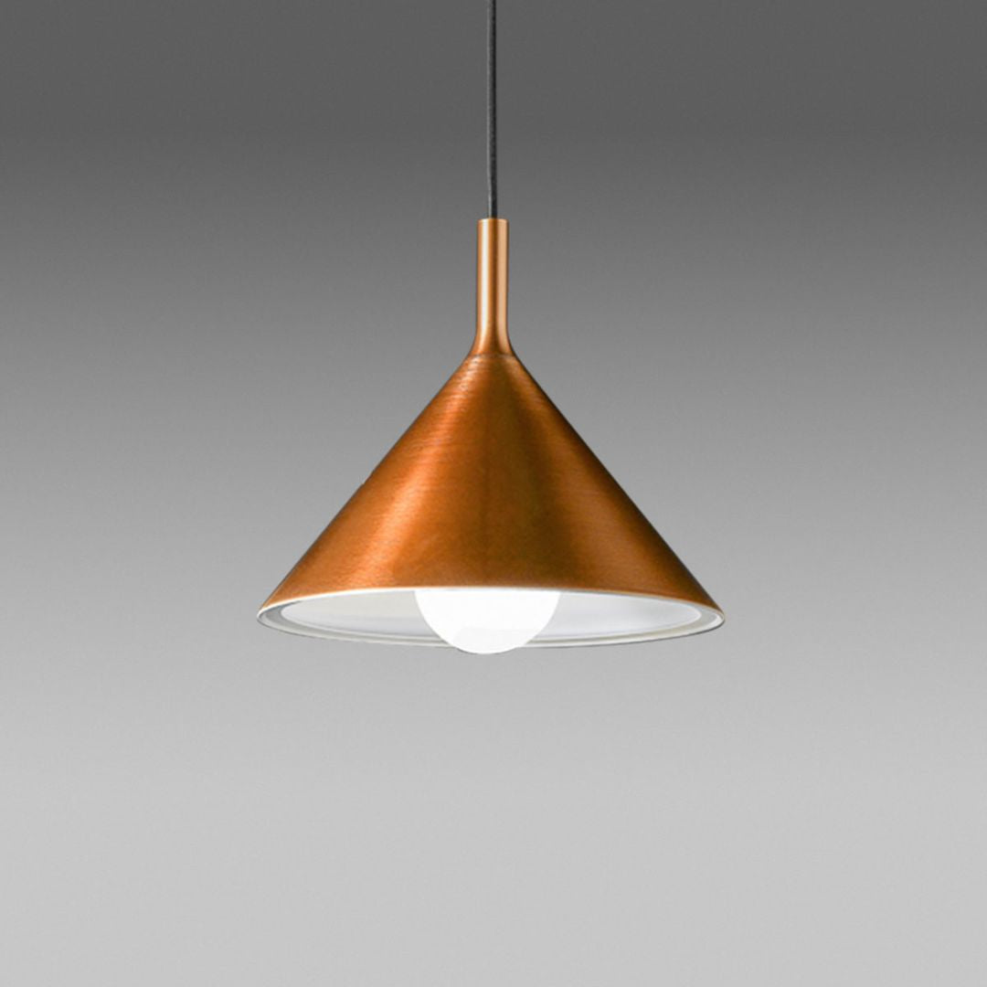 Sospensione cono in metallo E27 con 4 finiture e 2 misure Ø30 e Ø40 art BARBIE