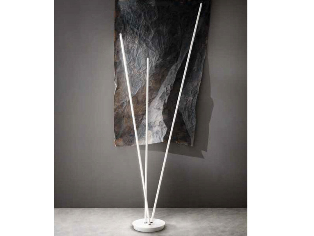 Lampada da terra formata da 3 steli in metallo led art TWINS 8056